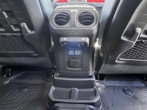 Used 2020 Jeep Wrangler Unlimited Rubicon AWD/4WD image 19