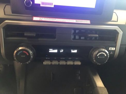 Used 2024 Toyota Tacoma SR RWD image 15