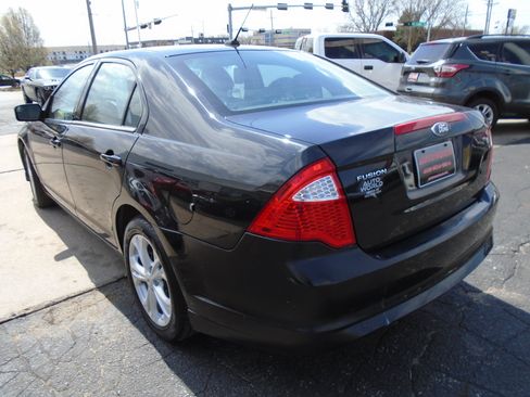 Used 2012 Ford Fusion SE FWD image 4