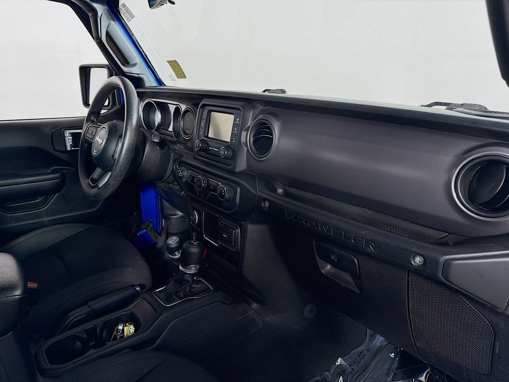 Used 2021 Jeep Wrangler Unlimited Sport AWD/4WD image 23