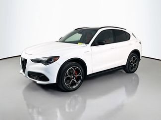 Used 2024 Alfa Romeo Stelvio Veloce AWD/4WD video 3