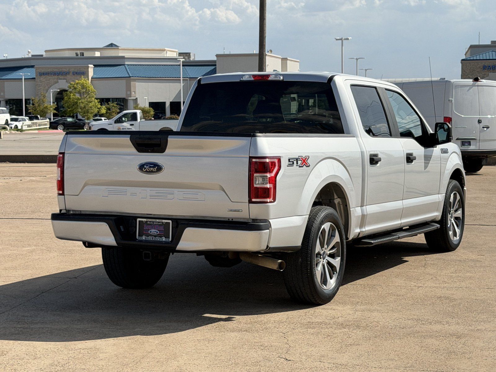 Used 2019 Ford F150 XL w/ Equipment Group 101A Mid RWD image 4
