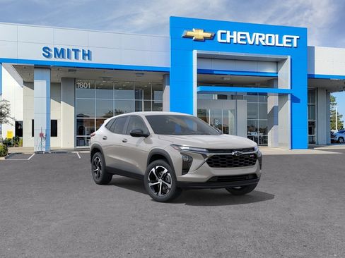 New 2026 Chevrolet Trax RS w/ Driver Confidence Package FWD image 1