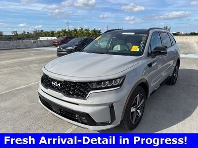 Used 2023 Kia Sorento EX w/ Panoramic Sunroof Package
