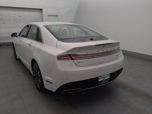 Used 2019 Lincoln MKZ Reserve FWD image 5