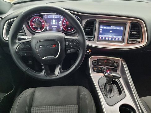 Used 2019 Dodge Challenger SXT RWD image 22