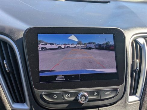 Used 2024 Chevrolet Malibu LT image 22