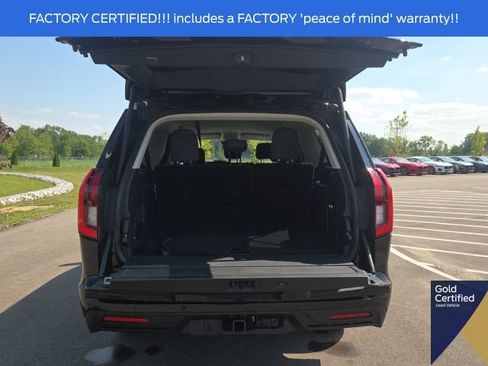 Used 2025 Ford Expedition Max Active AWD/4WD image 13