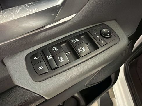 Used 2020 RAM 1500 Lone Star RWD image 14