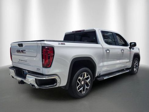Used 2023 GMC Sierra 1500 SLT w/ SLT Premium Plus Package AWD/4WD image 3