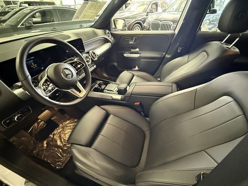 Used 2023 Mercedes-Benz EQB 250+ w/ Exclusive Package image 7