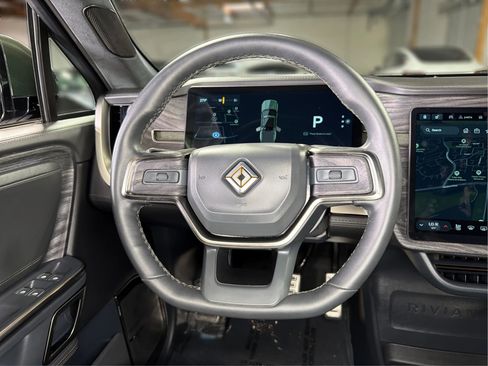 Used 2022 Rivian R1T Adventure AWD/4WD image 15