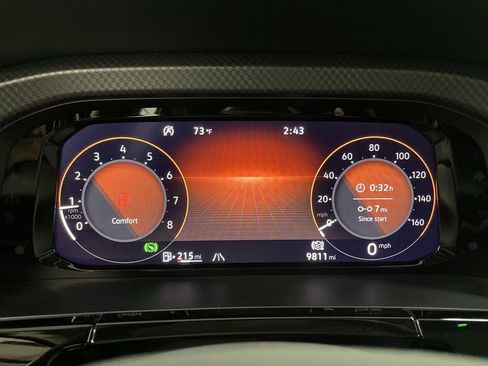 Used 2024 Volkswagen Atlas Peak Edition SE image 18