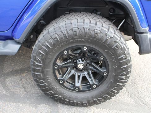 Used 2018 Jeep Wrangler Unlimited Sahara image 69