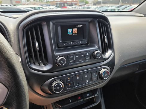 Used 2015 Chevrolet Colorado W/T w/ WT Convenience Package RWD image 31