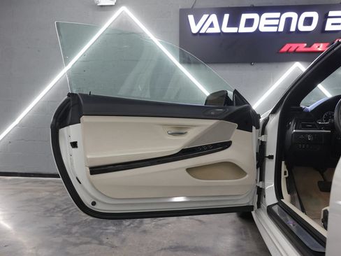 Used 2018 BMW 640i Convertible RWD image 41
