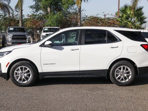 Used 2023 Chevrolet Equinox LT w/ Driver Convenience Package FWD image 5