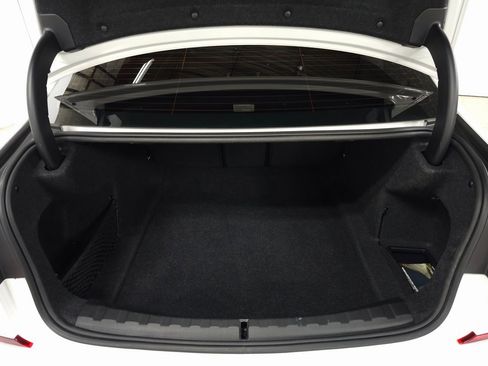 Used 2022 BMW M340i xDrive w/ Premium Package image 6