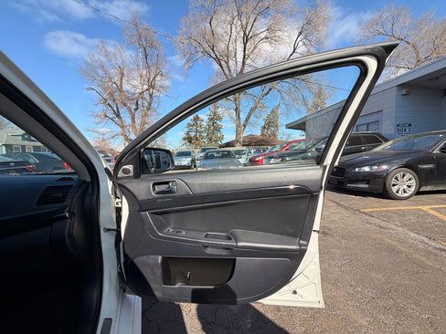 Used 2014 Mitsubishi Lancer Evolution MR image 23