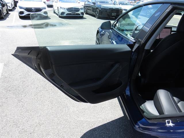 Used 2022 Tesla Model 3 Performance AWD/4WD image 19