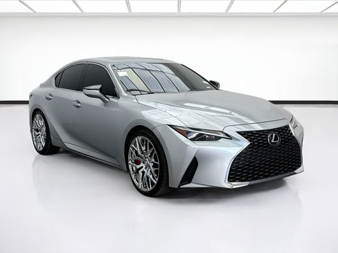 Used 2022 Lexus IS 300 w/ Premium Package RWD image 3