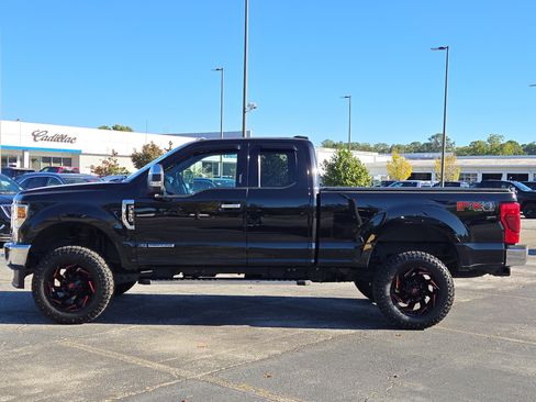 Used 2022 Ford F350 Lariat w/ Chrome Package image 14