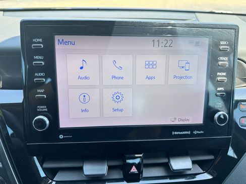 Used 2022 Toyota Camry XSE FWD image 12