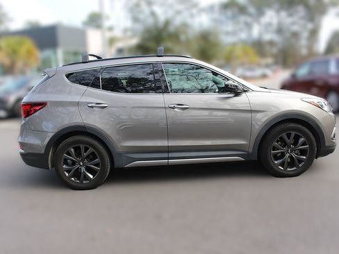 Used 2017 Hyundai Santa Fe Sport w/ 2.0T Ultimate Tech Package 05 image 10