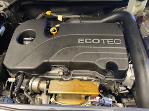 Used 2018 GMC Terrain SLE image 30