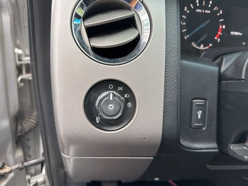 Certified 2017 Ford Expedition EL XLT image 8