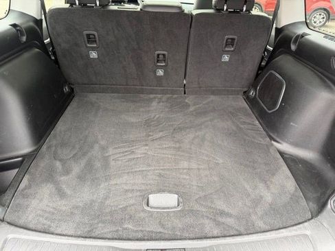 Used 2022 Jeep Grand Cherokee Limited AWD/4WD image 19