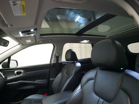 Used 2021 Kia Sorento SX FWD image 32
