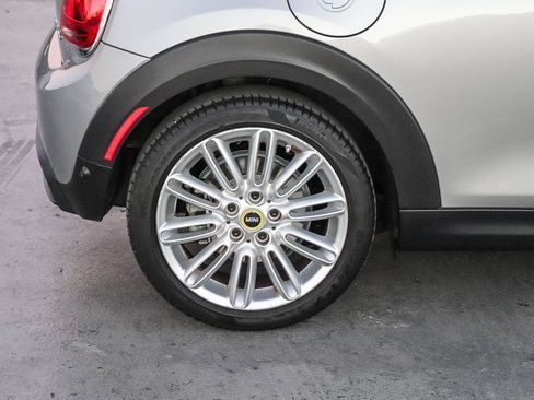 Used 2024 MINI Cooper SE FWD image 12