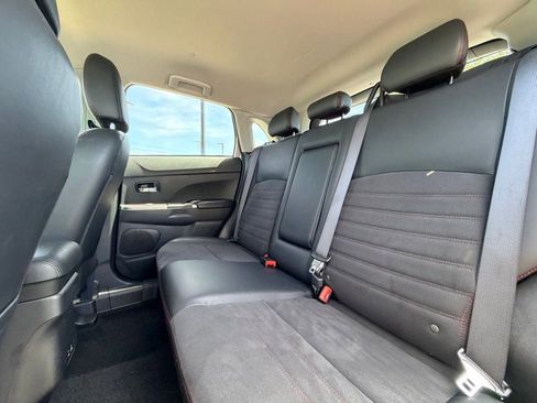 Used 2024 Mitsubishi Outlander Sport SE AWD/4WD image 13