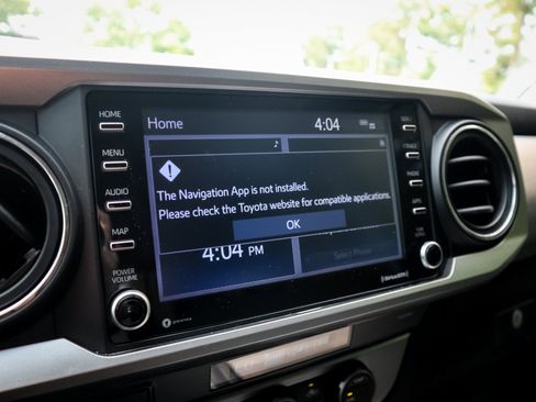 Used 2021 Toyota Tacoma SR5 RWD image 24