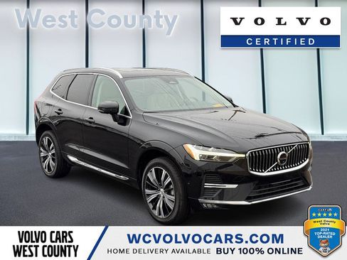 Certified 2023 Volvo XC60 B5 Plus w/ Climate Package image 1