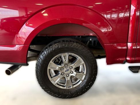 Used 2017 Ford F150 XLT w/ Equipment Group 302A Luxury RWD image 13
