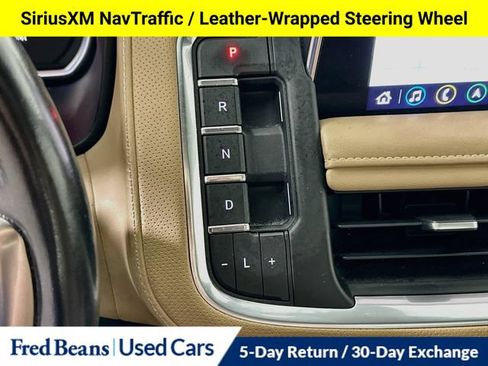Used 2021 Chevrolet Tahoe Premier w/ Premium Package AWD/4WD image 24