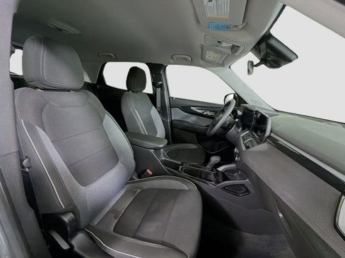 Used 2024 Chevrolet TrailBlazer LS w/ LS Convenience Package FWD image 29