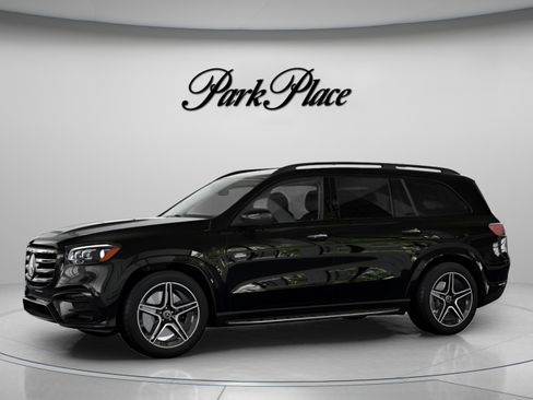 New 2026 Mercedes-Benz GLS 450 450 image 3
