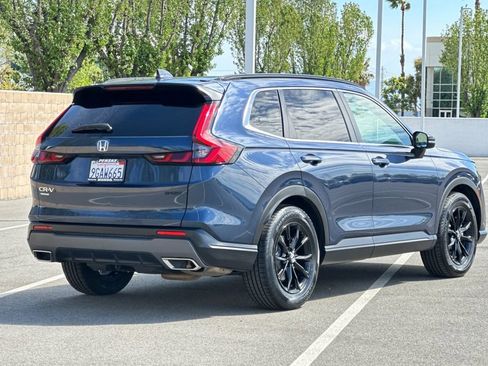 Used 2023 Honda CR-V Sport image 4