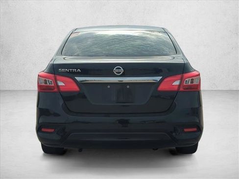 Used 2019 Nissan Sentra S image 6