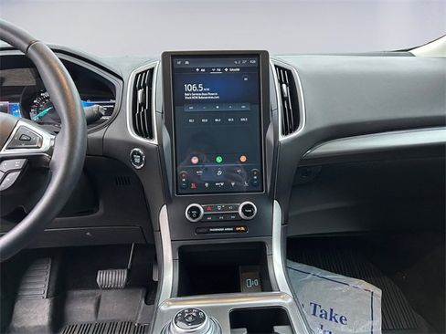 Certified 2024 Ford Edge SEL w/ Sport Appearance Package image 11