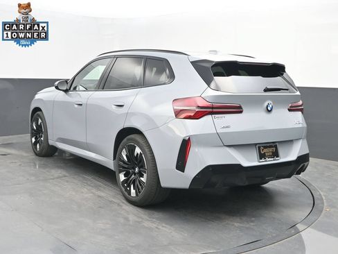 Used 2025 BMW X3 xDrive30i w/ Premium Package AWD/4WD image 3