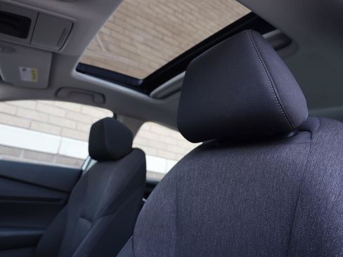 Used 2023 Honda Accord EX image 17