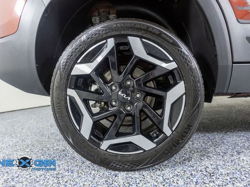 Used 2025 Kia Seltos SX w/ SX Sunroof Package AWD/4WD image 45