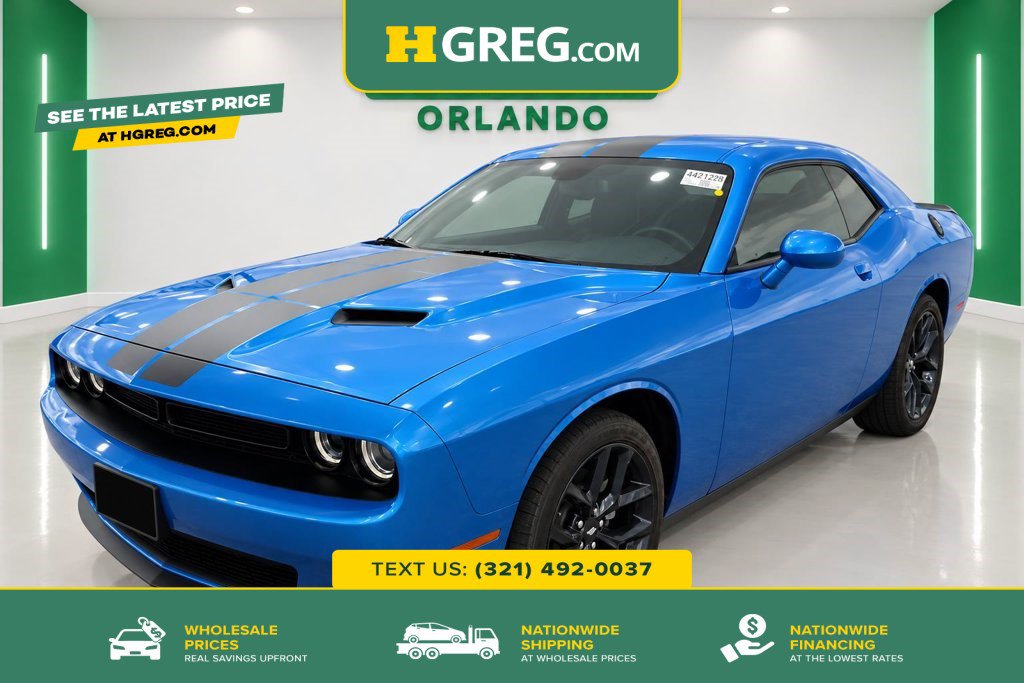 Used 2023 Dodge Challenger SXT w/ Blacktop Package RWD image 1