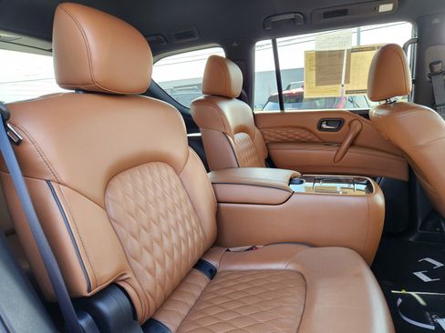 Certified 2024 INFINITI QX80 Sensory w/ Cargo Package image 16
