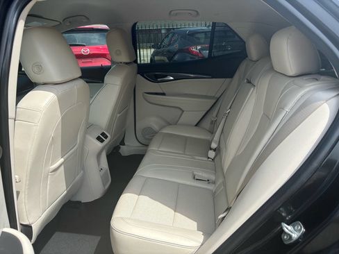 Used 2021 Buick Envision Essence image 11