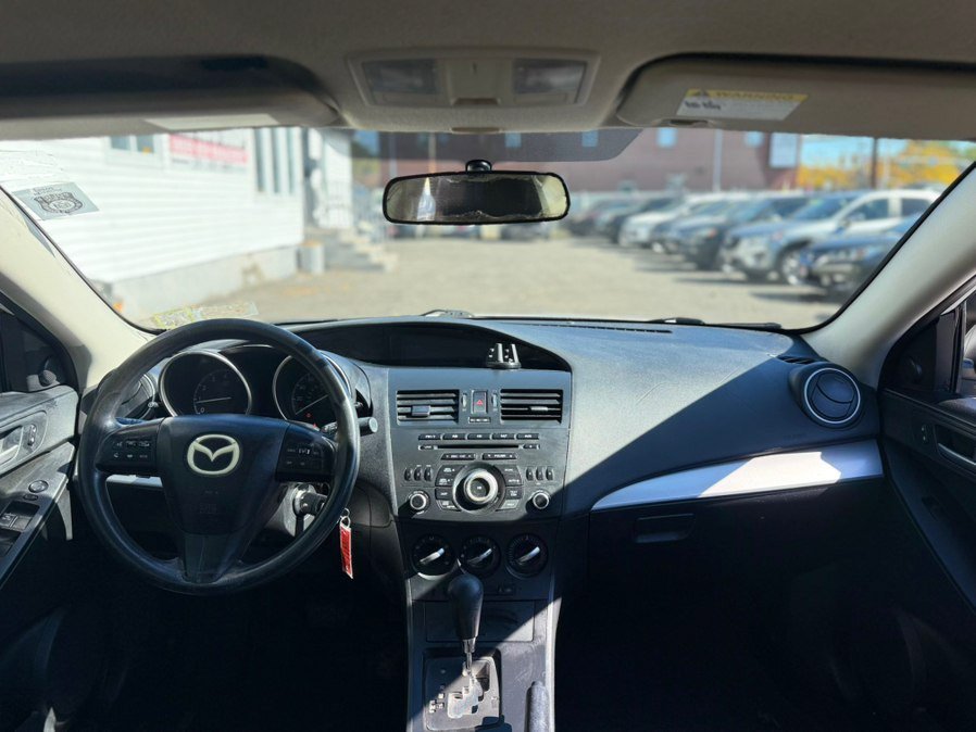 Used 2012 MAZDA MAZDA3 i Touring FWD image 13